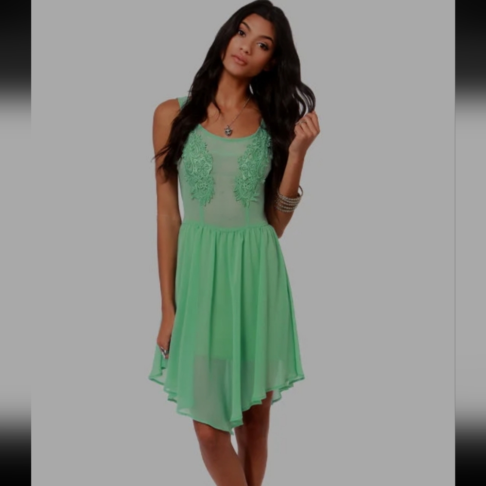 Lulus Appli-que Sera Sera Mint Green Lace Dress Womens Size M